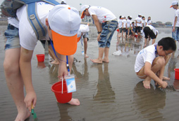 上海迪士尼夏令營為青少年提供自然滋養(yǎng)