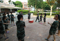 夏令營受到上海地區(qū)家長的熱寵