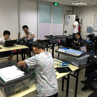 暑期科技營讓你在收獲中成長