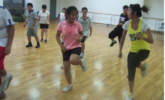  上海體育夏令營減肥訓練特點有哪些？