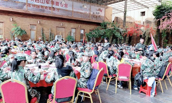 溫州吹臺山軍事夏令營食宿標準.jpg