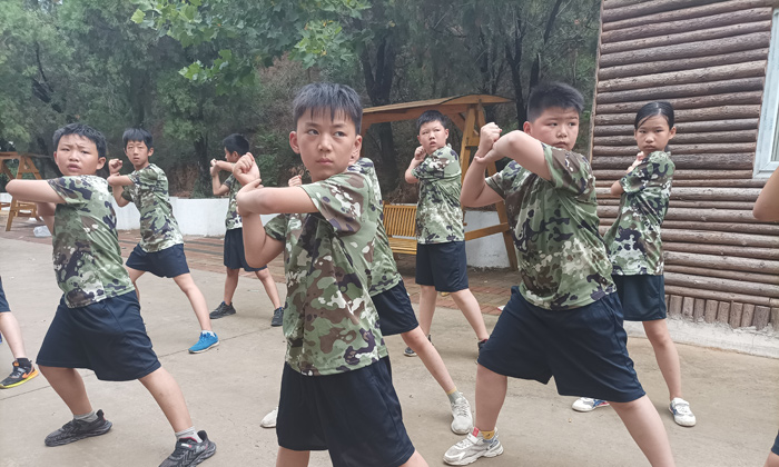 商丘軍事夏令營有哪些報(bào)名條件