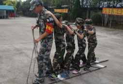 參加山西暑期軍事夏令營的收獲是什么？