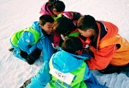 適合青少年參加的山西滑雪夏令營有嗎？