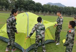 為什么要參加暑假生存夏令營(yíng)？