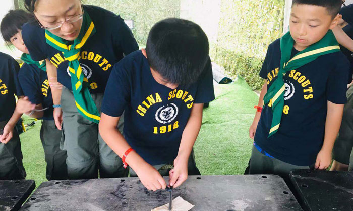 青少年參加戶外露營夏令營有什么好處？