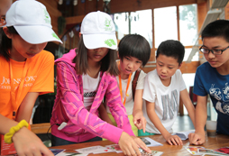 體驗(yàn)野外訓(xùn)練生活挑戰(zhàn)各種困難與險(xiǎn)境