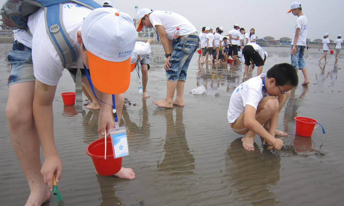 生存島夏令營釋放孩子的野性.jpg