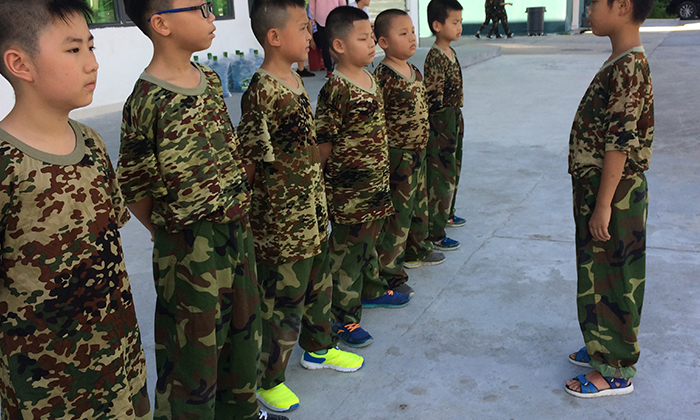 深圳參加軍事夏令營好嗎？.jpg