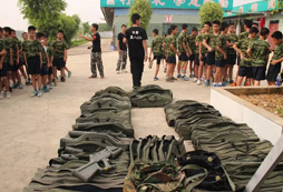 深圳地區(qū)有十天左右的軍事夏令營(yíng)嗎