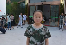深圳軍事夏令營突出軍營的感覺，提現(xiàn)軍味