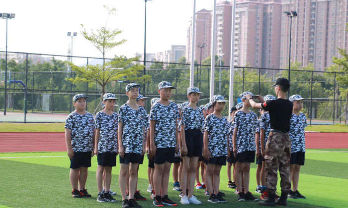 深圳軍事夏令營(yíng)機(jī)構(gòu)有哪些