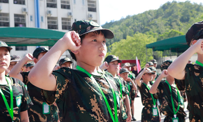 深圳軍訓夏令營有哪些活動
