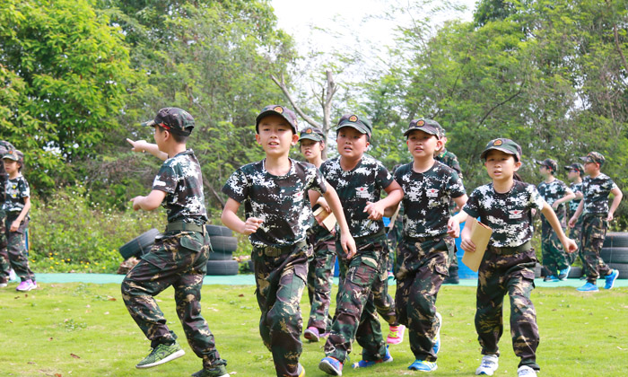 孩子參加深圳夏令營的好處是什么.jpg
