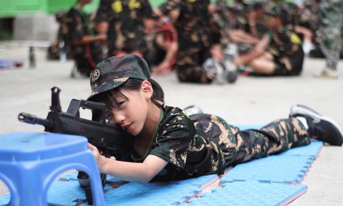 2024深圳口碑好的軍事夏令營有哪些？2.gif