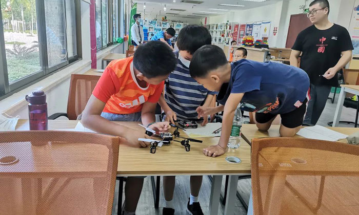 深圳夏令營(yíng)在哪里