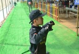 深圳有特警與軍事相互結(jié)合的夏令營(yíng)嗎？