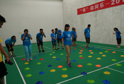 深圳網(wǎng)球夏令營(yíng)介紹軟式網(wǎng)球的戰(zhàn)術(shù)