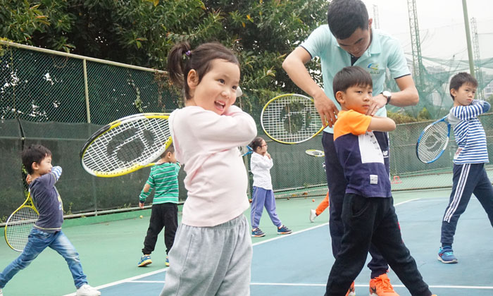 深圳有沒有讓孩子打網(wǎng)球的夏令營(yíng)