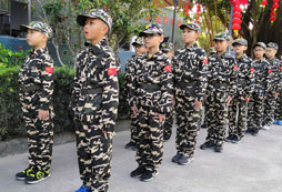 報名軍旅夏令營深圳活動帶給你最炫酷的體驗！