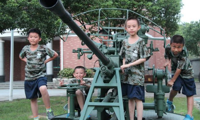 青少年參加石家莊軍事夏令營的好處有哪些？.jpg
