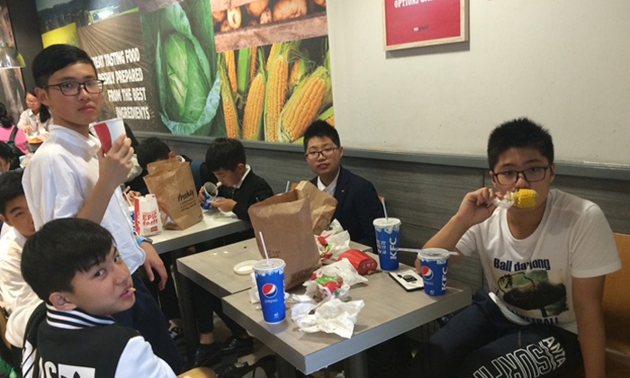 參加暑假夏令營讓孩子從此愛上學(xué)習(xí)