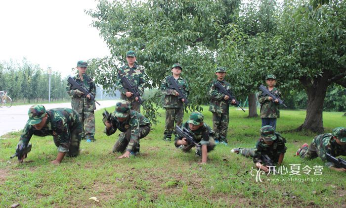 暑期軍事夏令營