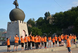 今年哪里有夏令營(yíng)活動(dòng)能讓孩子提高心理素質(zhì)？