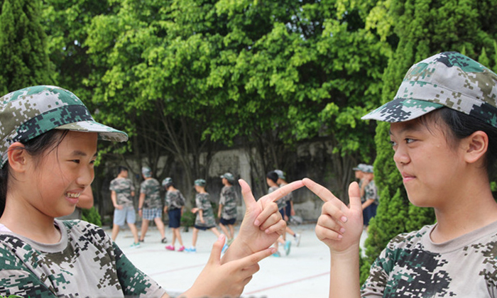 暑期參加軍校夏令營的意義.jpg