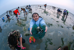暑期參加游學(xué)夏令營可豐富孩子人生的閱歷