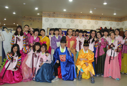 到暑假夏令營(yíng)讓你選擇更多的快樂(lè)