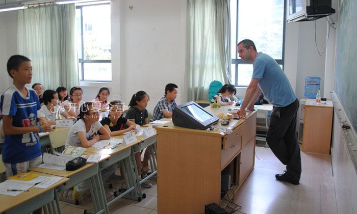 參加暑假國外夏令營感受異國獨有的魅力