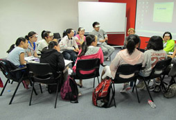 暑假夏令營提供孩子學(xué)習(xí)的大課堂