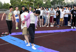 團隊默契訓(xùn)練