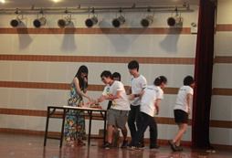 在上?？釋W(xué)酷玩夏令營體驗(yàn)與學(xué)校不一樣的生活