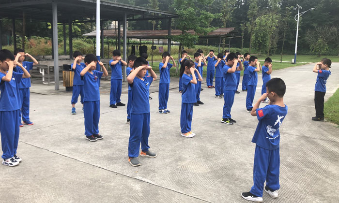 四川軍事夏令營(yíng)多少錢(qián)