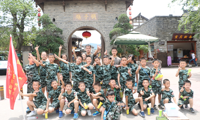 四川哪里有軍事夏令營