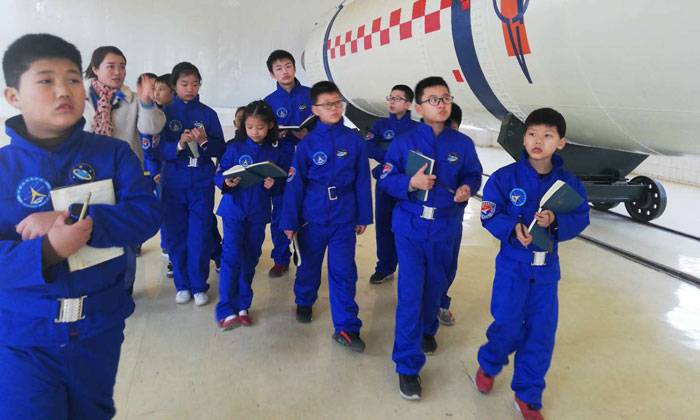 青少年參加四川航空夏令營(yíng)有哪些意義.jpg