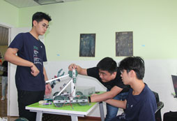 四川科技夏令營培養(yǎng)孩子的動手能力