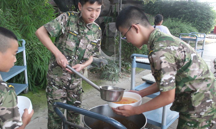 南充小學(xué)生夏令營(yíng)