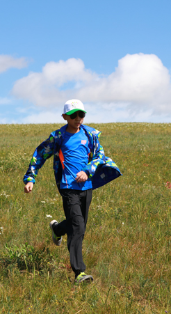 走進(jìn)草原深處體驗別樣民俗風(fēng)情