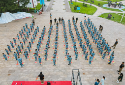 深藍(lán)利劍軍事夏令營對(duì)青少年有什么幫助？