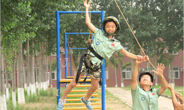 我在中國(guó)少年軍旅營(yíng)
