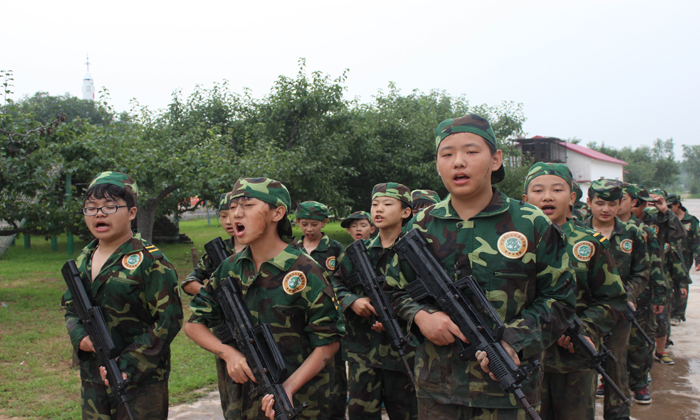 上海軍事化夏令營(yíng)在哪里報(bào)名