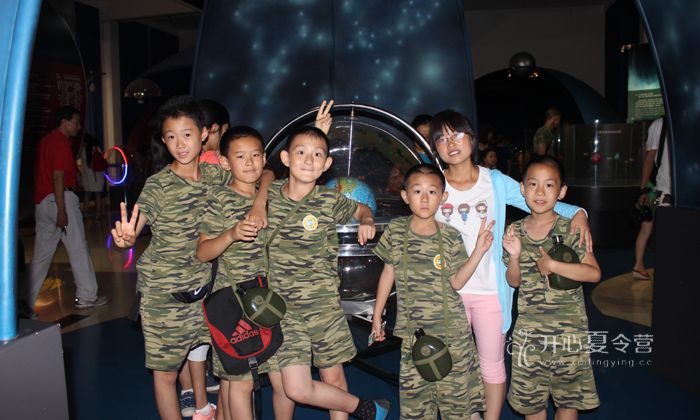 我們充滿幸福的小團(tuán)隊(duì)