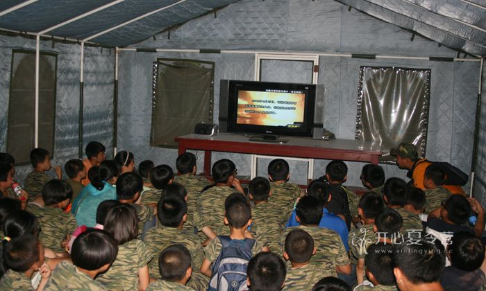 孩子們的認(rèn)真聆聽