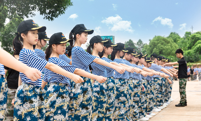 姿勢(shì)訓(xùn)練