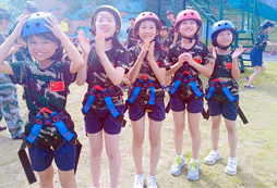 孩子們參加上饒八一軍事夏令營(yíng)好？