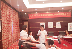 我和營(yíng)地老師的交流