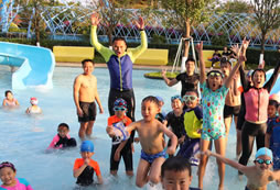 營(yíng)地水上樂(lè)園